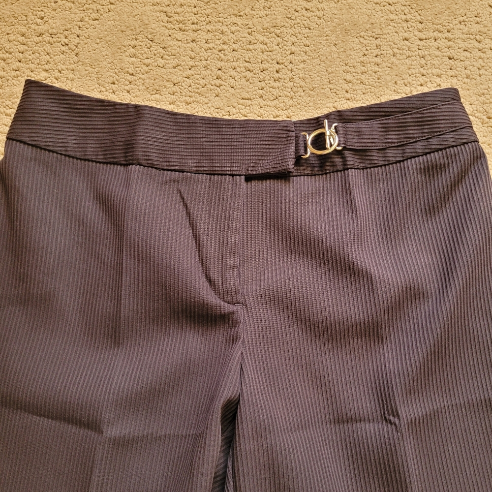 Womens slacks - Picture 2 of 3